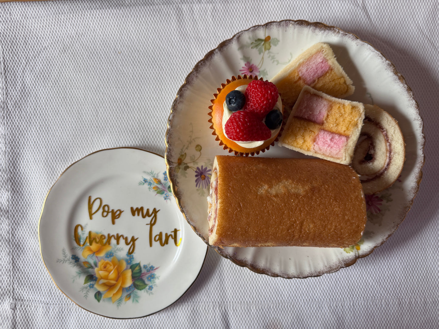 Pop my Cherry Tart Tea Plate