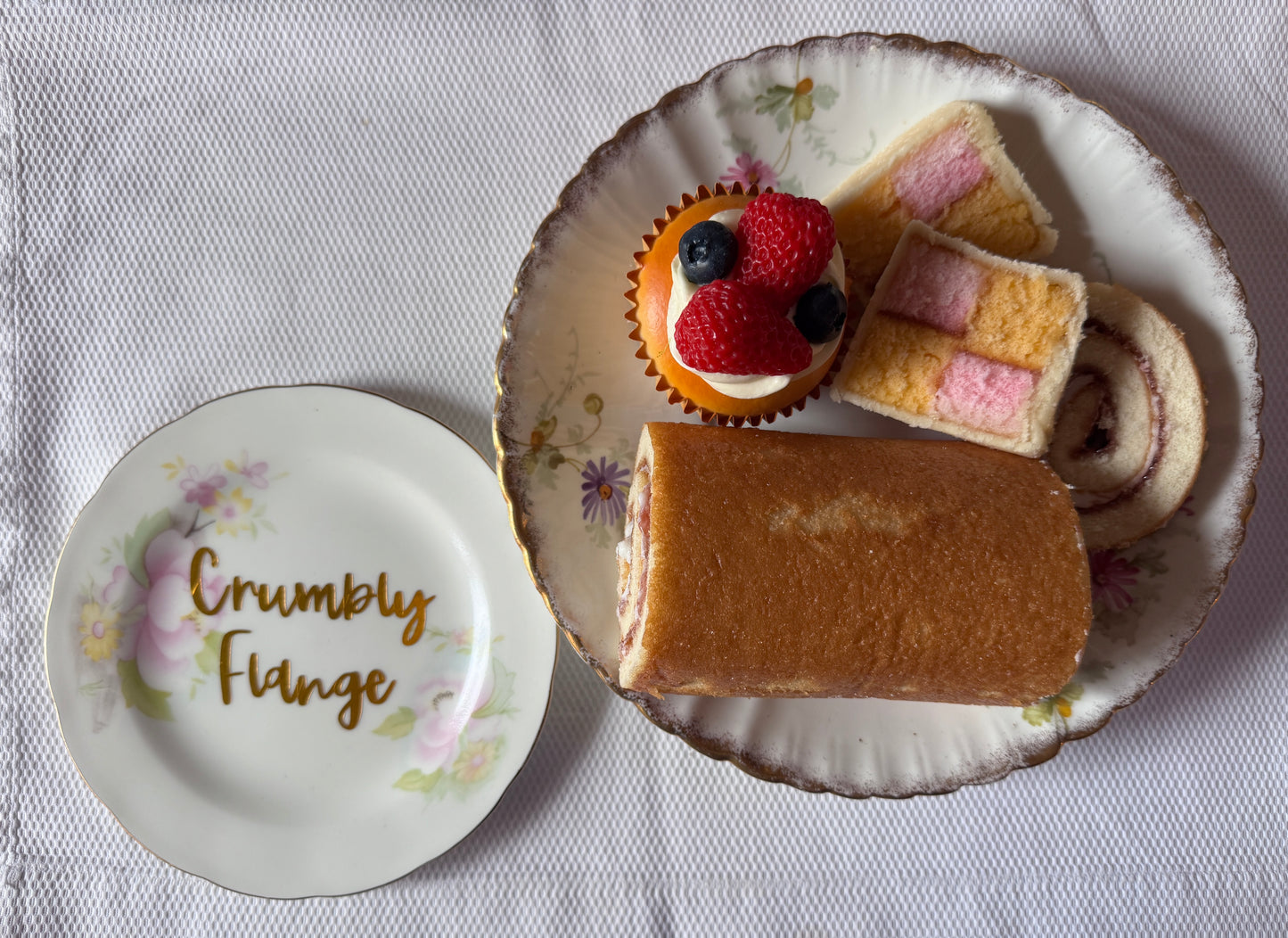Crumbly Flange Tea Plate